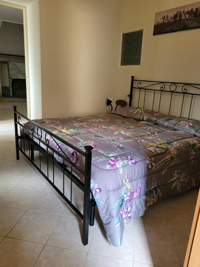 Casa Gianna Appartement Castiglione dʼIntelvi Buitenkant foto