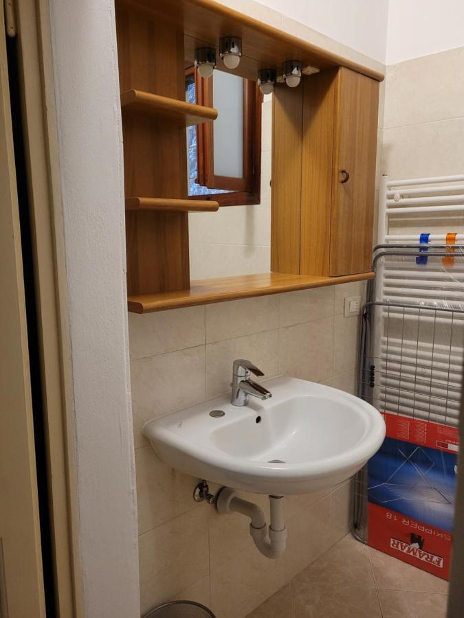 Casa Gianna Appartement Castiglione dʼIntelvi Buitenkant foto