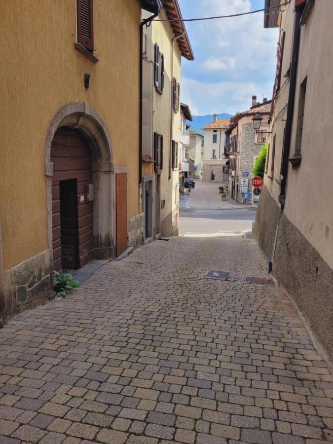 Casa Gianna Appartement Castiglione dʼIntelvi Buitenkant foto